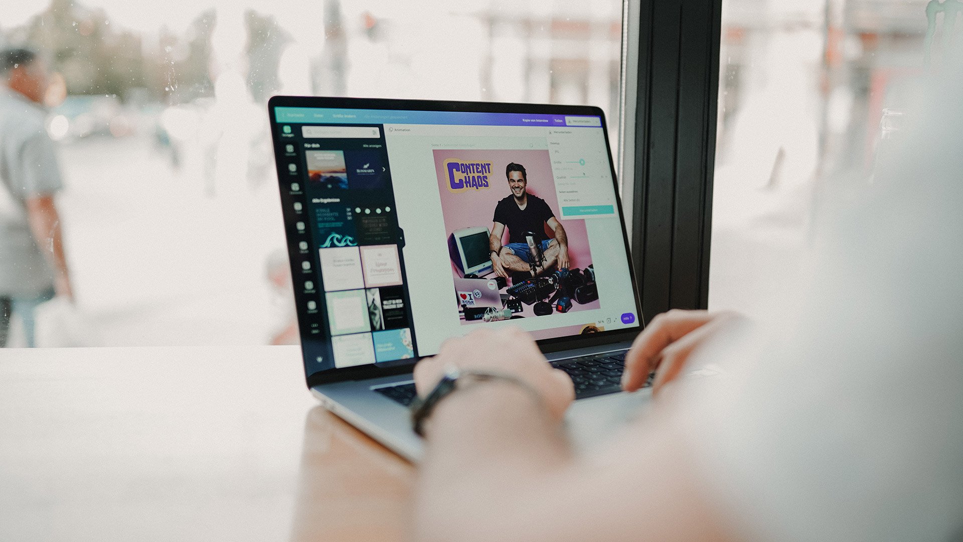 panel-customised-content-solutions